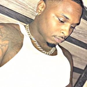 Meet your Posher, Devante